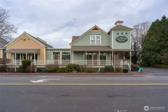 Virtually Staged Photo