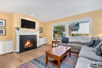 Cozy gas fireplace...