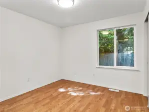 Second bedroom- good size!