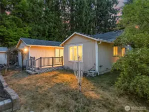 Nice size fully fenced backyard!