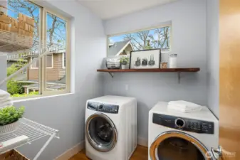 full size laundry room/pantry off of the kitchen