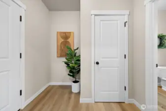 Photographs are for illustrative purposes only. Features, finishes, interior/exterior colors, landscaping and floorplan shown may vary from actual homes built