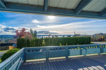 Enjoy sunrises, sunsets and phenomenal territorial, city lights and lake views from expansive deck.