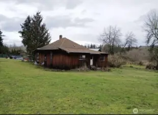 Out-Building Has Dated Electric - Water