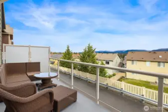 Private balcony with views & room to entertain or host BBQs right off the living & dining areas.