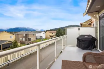 Savor the mountain views while you sip you favorite beverage on the private balcony.