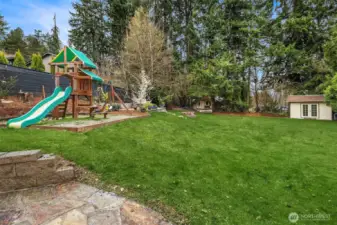 Playset and swinging bench over-looking the Cascades