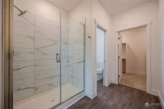 You'll love the glorious, fully tiled walk-in shower, private toilet area and...