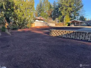 Level lot ready for recreation or dream home.