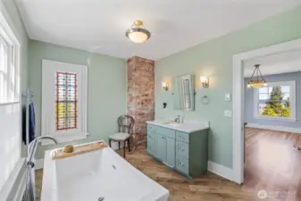 Second Floor Bath