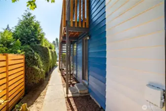 Clean walkways for easy access around the whole building