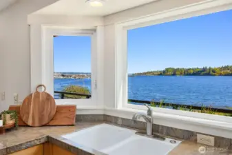 Kitchen sink daydreams...