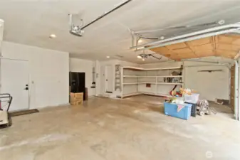 3 car garage