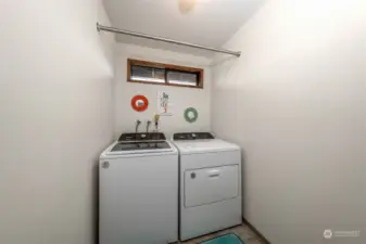 Laundry on same floor