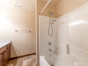 Upper Floor Full Bath with Shower/Tub