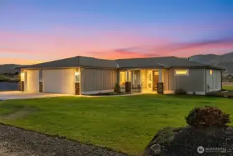 A Pilots Dream! Plenty of room for a hangar, pool, ADU and more!