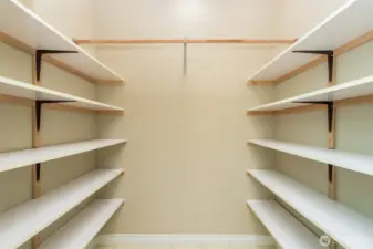 Guest Suite 3 Walk-in Closet