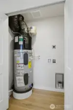 Dedicated laundry and mechanical closet