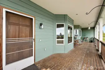 Large front porch with views of Mt. Rainier