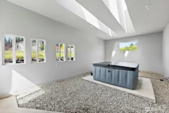 Enclosed porch/atrium (hot tub doesn't stay)