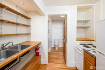 Apartment #8 - Spread your wings on the second floor in apartment 8 with a spacious bedroom and office area, living room, kitchen and full bath. Features oak floors and carpet in the bedroom.