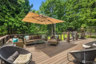 The lush backdrop will delight the senses.
