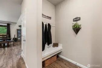 Mudroom area w/bench seating.