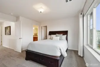 Primary to 3/4 bath & walk-in closet