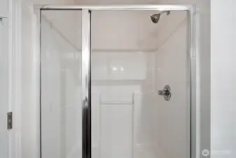 Primary shower
