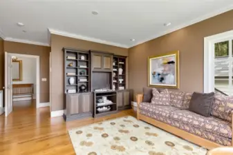 Upstairs Office or Bedroom #3