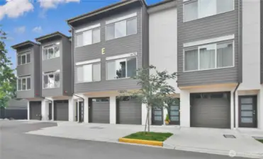 Front of unit E4