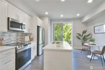Quartz counters Undermount lighting
