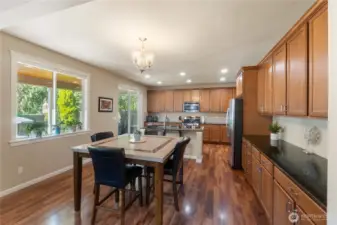 Kitchen with granite counters!