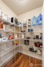 Walk-in Kitchen Pantry