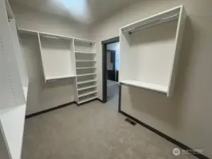 Walk in closet with custom systems