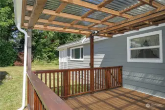 The home comes with 3 motion detector lights.