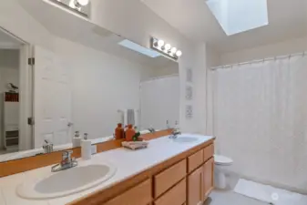 Upper Full Bath with Dual Sinks