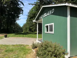 Golf Clubhouse