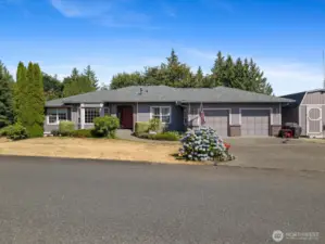 Beautiful Lake Stevens Home.