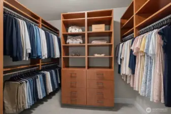 Wallkin Closet