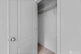 Bedroom 2 w/walk in closet