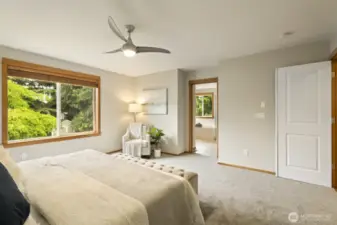 ...with tons of room...