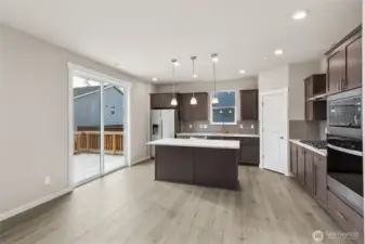 Shall we dine on the deck tonight? Photos are for representational purposes only. Colors and finishes may differ.