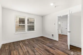 And here's the second bed upstairs!