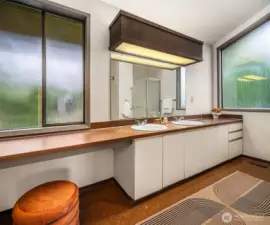 Primary Full bath with double vanity.