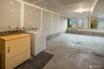 Second Flexible daylight basement space