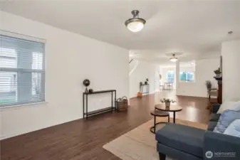 living room/sitting area