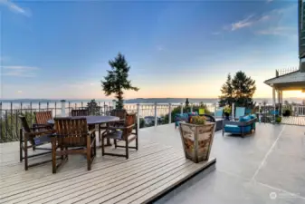 Sunrise views from this spectacular deck!