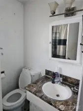 Units One and Two are both 1 level with the same floorplan. Bathroom with tub/shower.