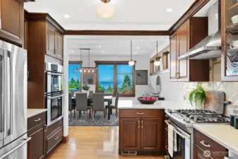Great natural light throughout.